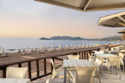 0007 – Kalamaki Beach Hotel – Oct2022 – AdamThanos.com
